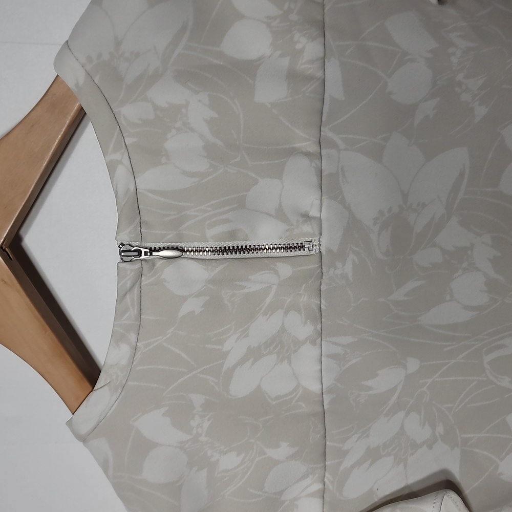 J. Crew Cream Floral Ruffle Blouse - Picture 8 of 8